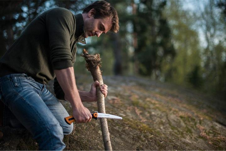 Actual product image Fiskars Handsaw Xtract coarse toothing
