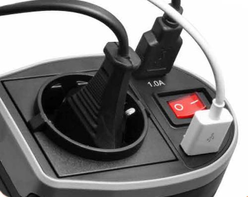 Actual product image Technaxx TE13 Automotive voltage converter