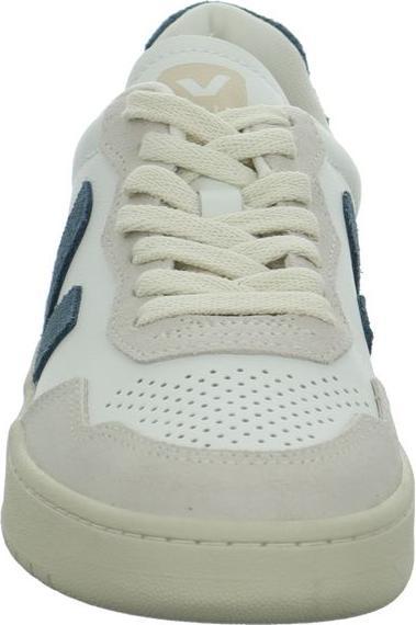 Actual product image Veja V90 (43)