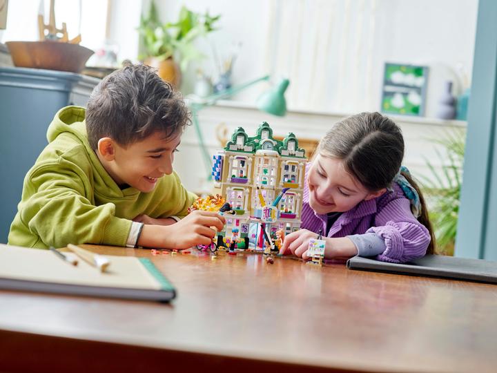 Immagine prodotto LEGO Scuola d'arte di Emma (41711, LEGO Friends)