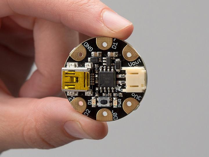 Image du produit Adafruit GEMMA V2 Plateforme électronique portable miniature (Divers)