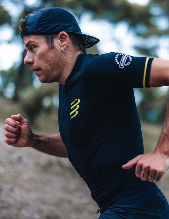 Produktbild Compressport Trail Postural SS Top M (S)