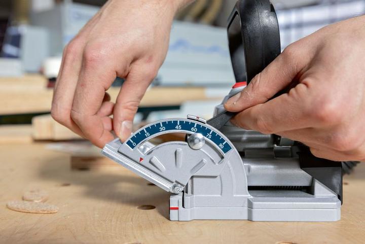 Actual product image Bosch Professional GFF 18V-22 Solo