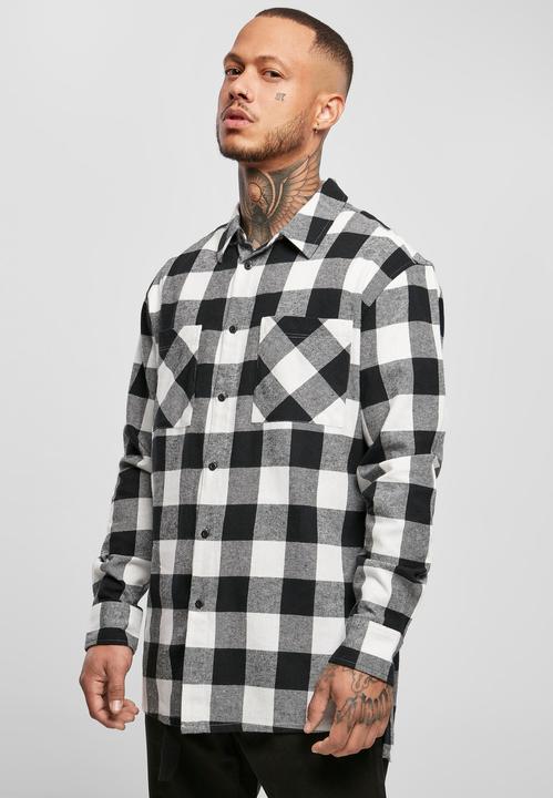 Actual product image Urban Classics Long Oversized Checked Shirt - 16632 (M)