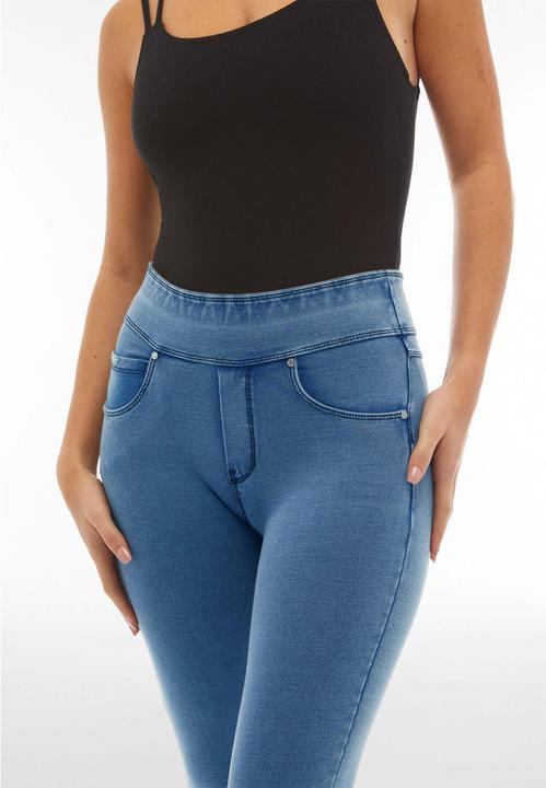 Actual product image Freddy N.O.W.® Pants 7/8 NOWY4MC002ORG (XS)