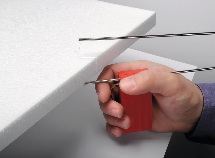 Immagine prodotto Werkstarck Taglierina a filo caldo e taglierina manuale per polistirolo 800B (1 lamelle)