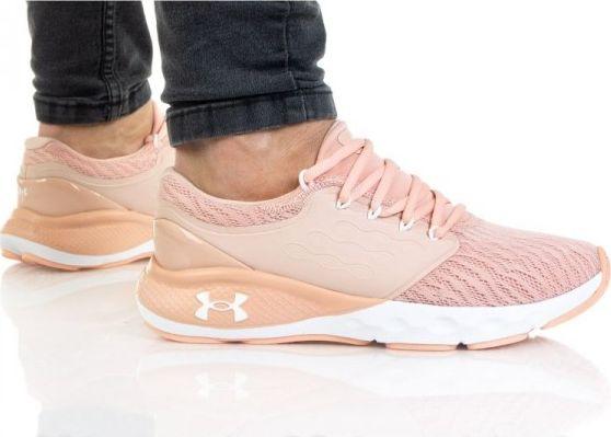 Produktbild Under Armour Charged Vantage Laufschuh Damen (39)