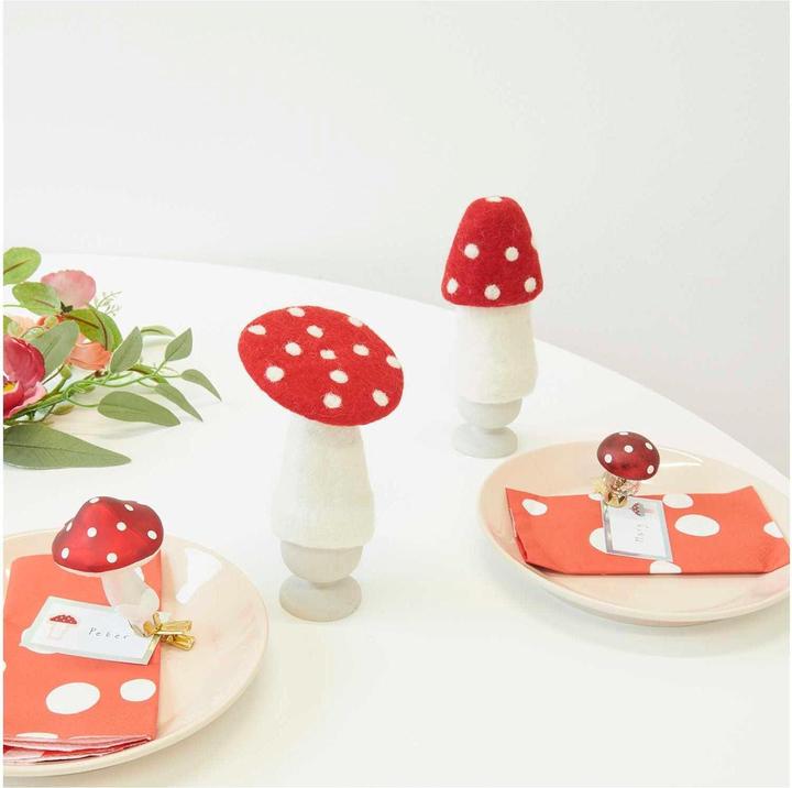 Actual product image Rico Design Egg cup mushroom 9.5 x 11 cm, material: wool (1 x)