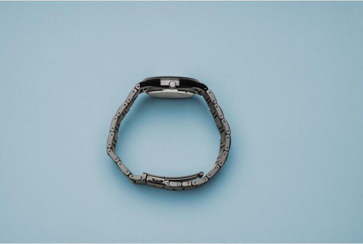 Actual product image Bering Classic (Analogue wristwatch, 40 mm)