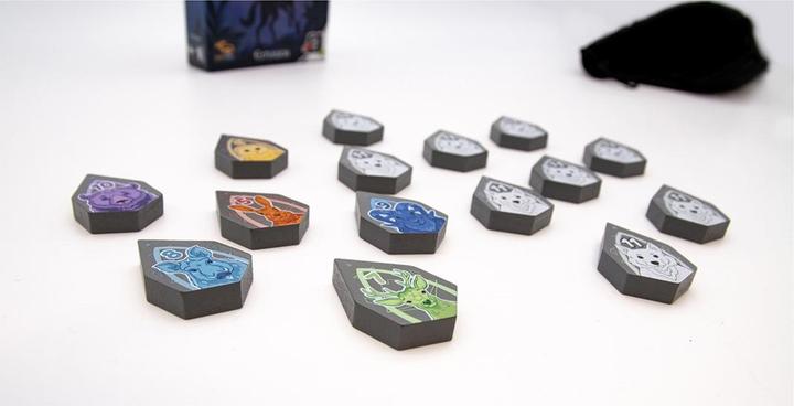Actual product image Gigamic TRIQUETA - extension Les loups dans l'ombre