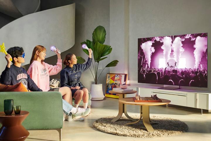 Actual product image Samsung GQ75QN900DT (75", QN900D, NeoQLED, 2024)