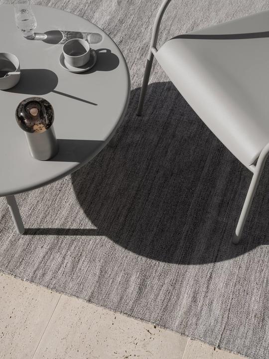 Actual product image Blomus IRIS mobile LED light for indoor and outdoor use grey metallic (115 lm)