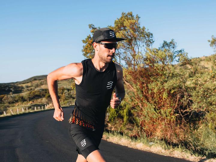 Actual product image Compressport Pro Racing Singlet M (M)