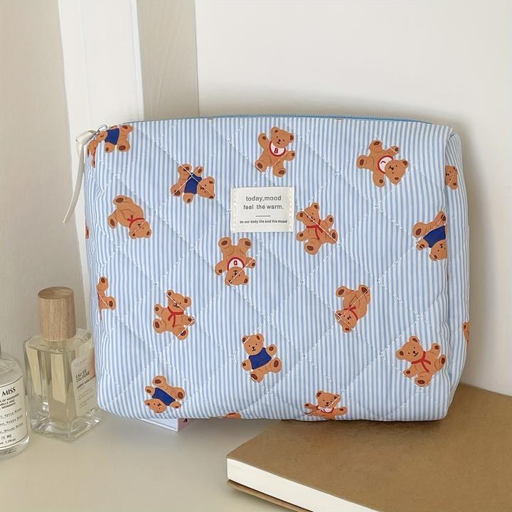Image du produit Only-Bags.Store Trousse de toilette matelassée en forme d'ourson - parfaite pour le voyage ou l'école - douce