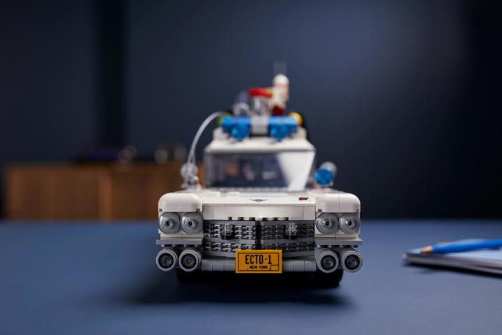 Image du produit LEGO S.O.S. Fantômes ECTO-1 (10274, LEGO Icons, LEGO difficiles à trouver)