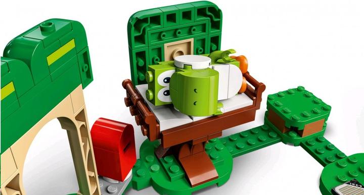 Actual product image LEGO Yoshi's Gift House - Expansion Set (71406, LEGO Super Mario)