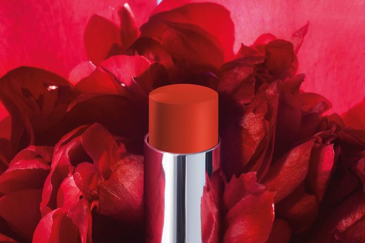 Actual product image Dior Rouge Forever (647 Forever Feminine)