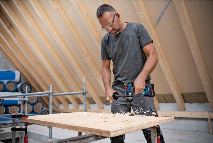 Produktbild Bosch Professional GSR 18V-150 C (Akkubetrieb)