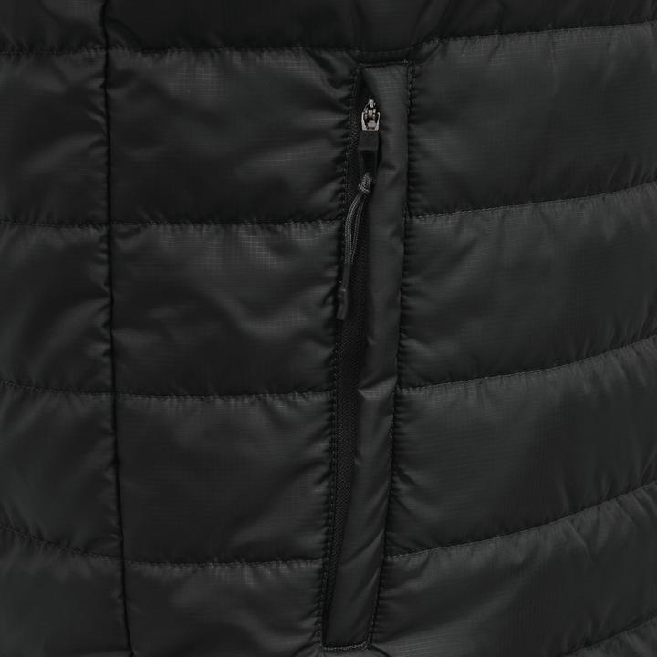 Actual product image hummel North Waistcoat (M)
