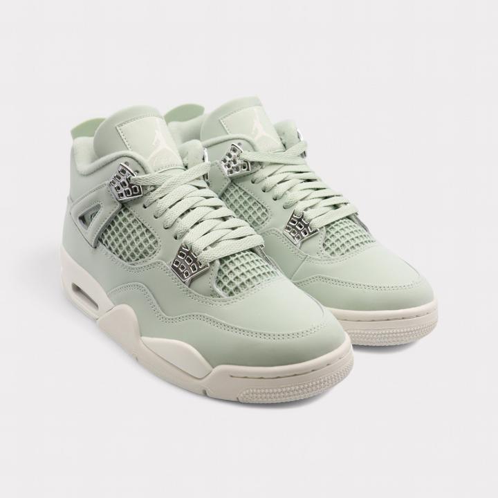 Image du produit Nike Air Jordan 4 (40)