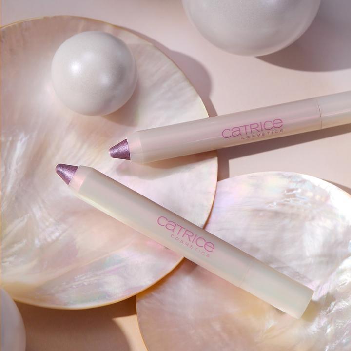 Image du produit Catrice PEARLFECTION Eyeshadow Stick fard à paupières en stick (Étincelles de perles)