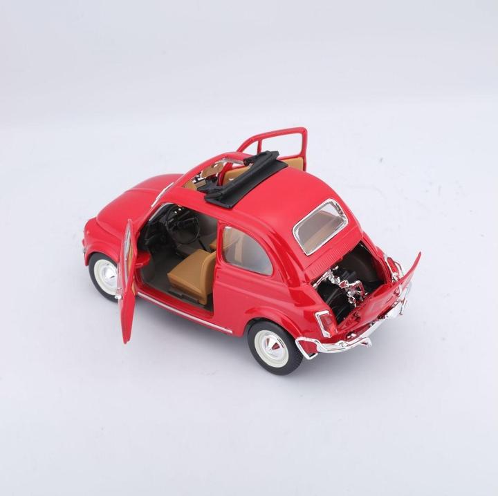 Actual product image Bburago Fiat 500L