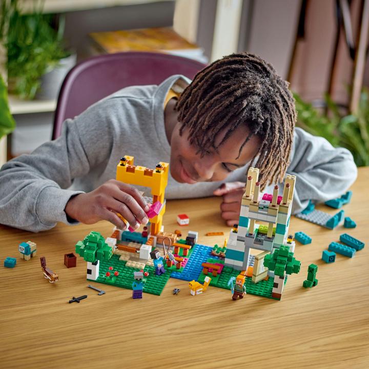 Actual product image LEGO The Crafting Box 4 (21249, LEGO Minecraft)