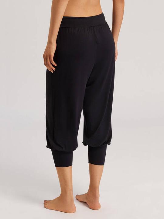 Actual product image Hanro Yoga Crop Pant (S)