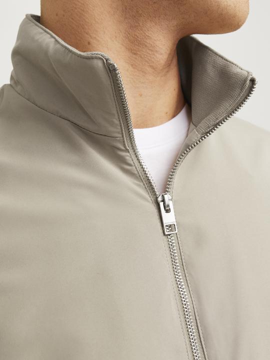 Produktbild Jack & Jones Hochgeschlossene Bomberjacke (XS)