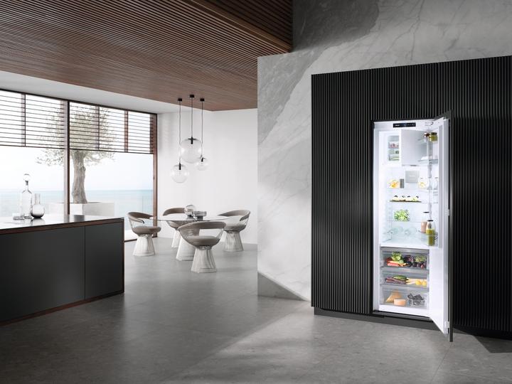 Produktbild Miele K 7744 E (275 l)