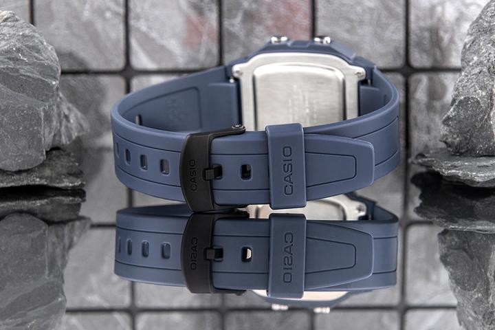 Image du produit Casio Retro Vintage - W-800H-2A (Montre numérique, 37 mm)
