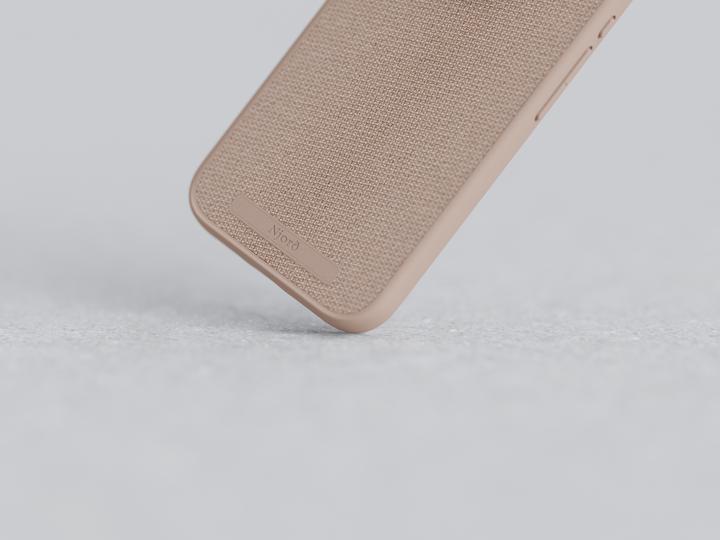 Immagine prodotto Njord Custodia MagSafe in tessuto con copertura rigida Rosa Sabbia (Apple iPhone 15 Pro Max)