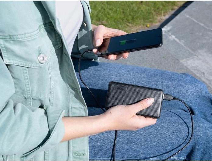 Produktbild Trust Primo Lithium-Ion (Li-Ion) Black (15000 mAh, 15 W, 15 Wh)