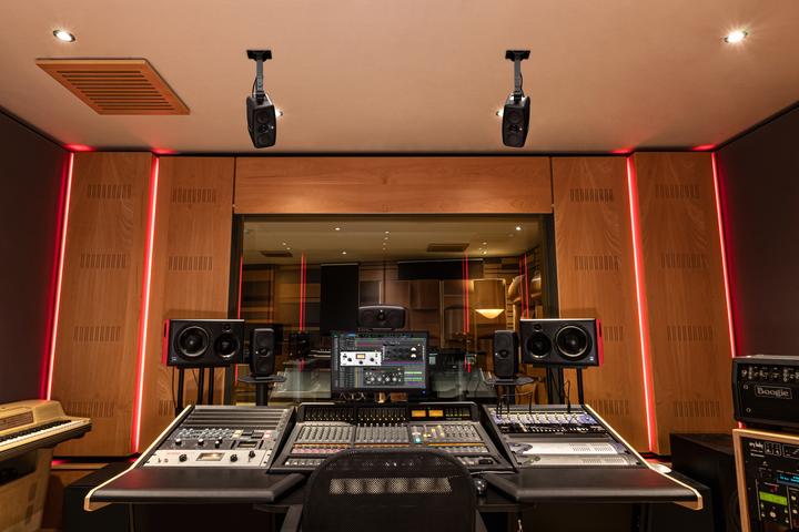 Immagine prodotto IK Multimedia iLoud MTM MKII (Attivo, Coppia, 2x 100 W)