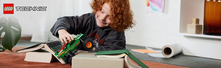 Actual product image LEGO Monster Jam Dragon (42149, LEGO Technic)