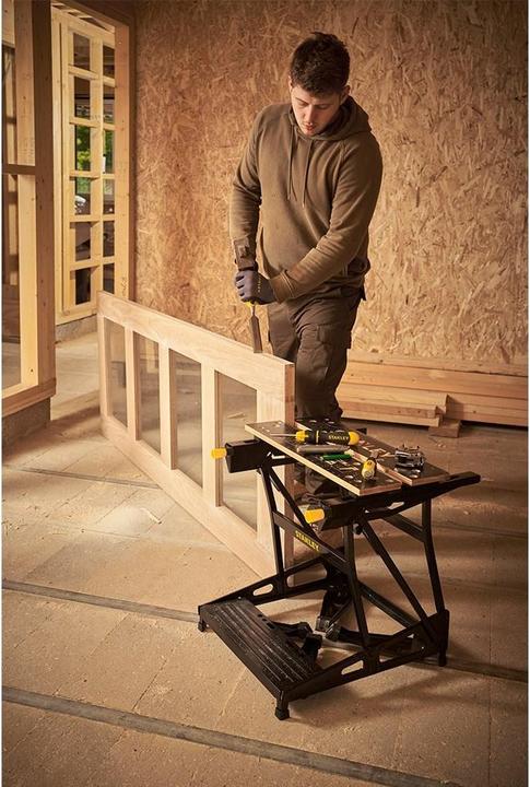 Actual product image Stanley Workmate with bamboo worktop and dual working height, loadable up to 250kg (50.50 cm, 54 cm)