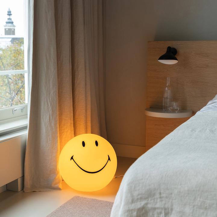 Actual product image Mr Maria Smiley XL lamp
