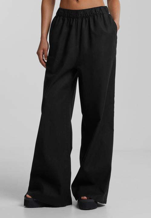 Actual product image Urban Classics Ladies Linen Mixed Wide Pants - 161183 (L)