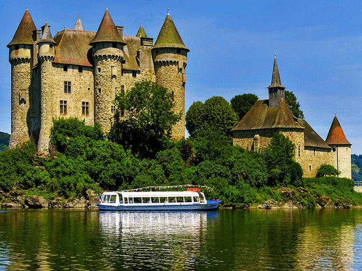 Actual product image Smartbox Anniversaire ou voyage de noces : 1 nuit dans un château 5* en France avec souper (2 pers.)