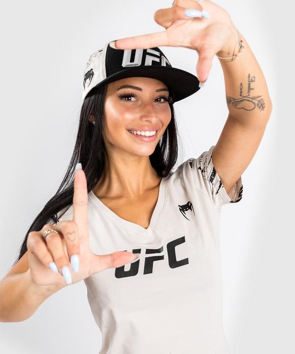 Image du produit UFC | Venum Authentic Fight Week 2.0 T-Shirt - For Women (M)