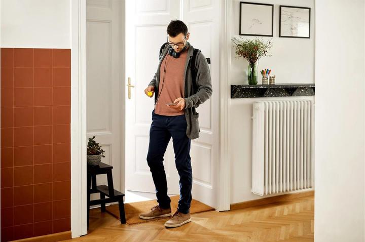Actual product image Chipolo One (iOS, Android)