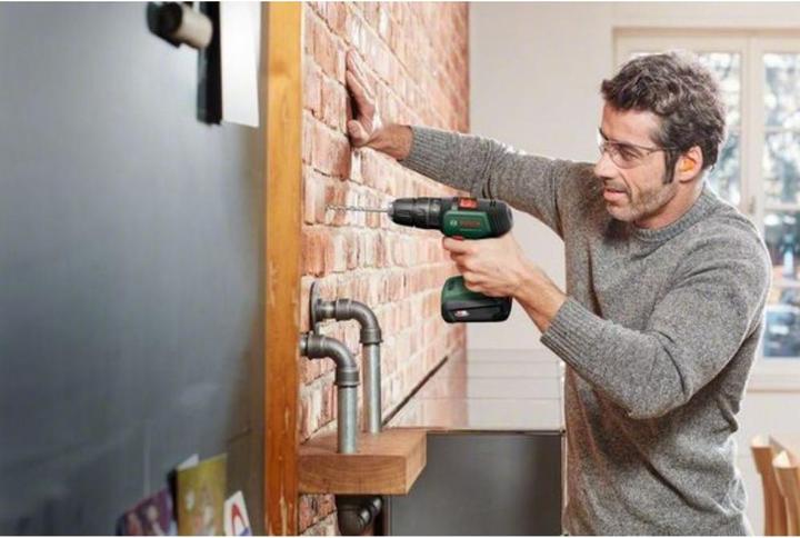 Actual product image Bosch Home & Garden Universal Impact (Rechargeable battery operated)