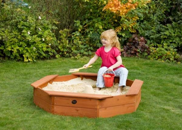 Produktbild Plum Spielsandkasten mit Schutzhülle