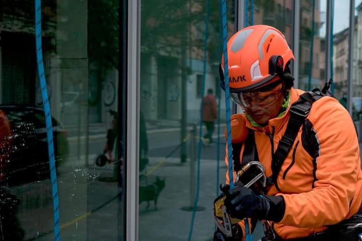 Actual product image Kask Zenith Short Visor, Clear (Safety glasses box)