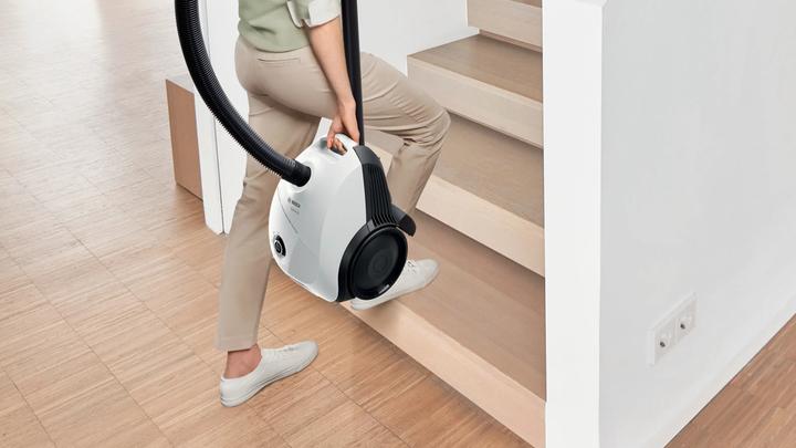 Actual product image zz_ArchivedbyPCD_Bosch Bosch BGLS2WH1H vacuum cleaner