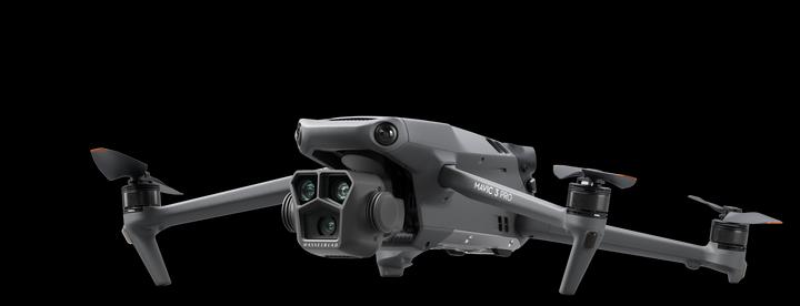 Immagine prodotto DJI Mavic 3 Pro incluso RC (43 min, 958 g, 20 Mpx)