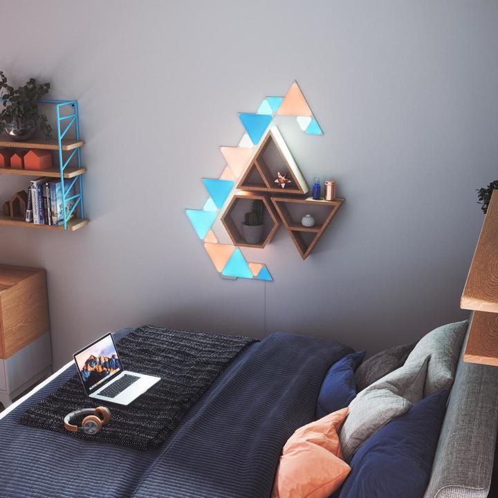 Actual product image Nanoleaf Shapes Mini Triangles Expansion Pack, 10 pcs. (200 lm)