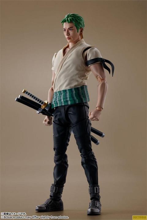 Immagine prodotto Tamashii Nation One Piece S.H. Figuarts Action Figure Roronoa Zoro (Netflix) 14 cm