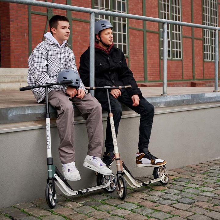 Actual product image Hudora Big Wheel 205 Advanced