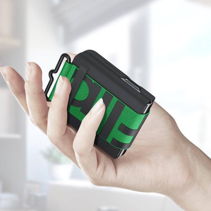 Actual product image Samsung Silicone cover with strap (Samsung Galaxy Z Flip4)